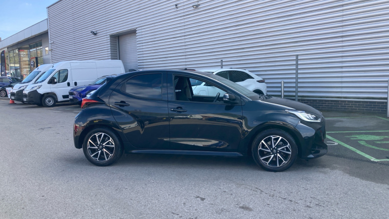 Toyota Yaris 1.5 Hybrid Design 5dr CVT Hybrid Hatchback